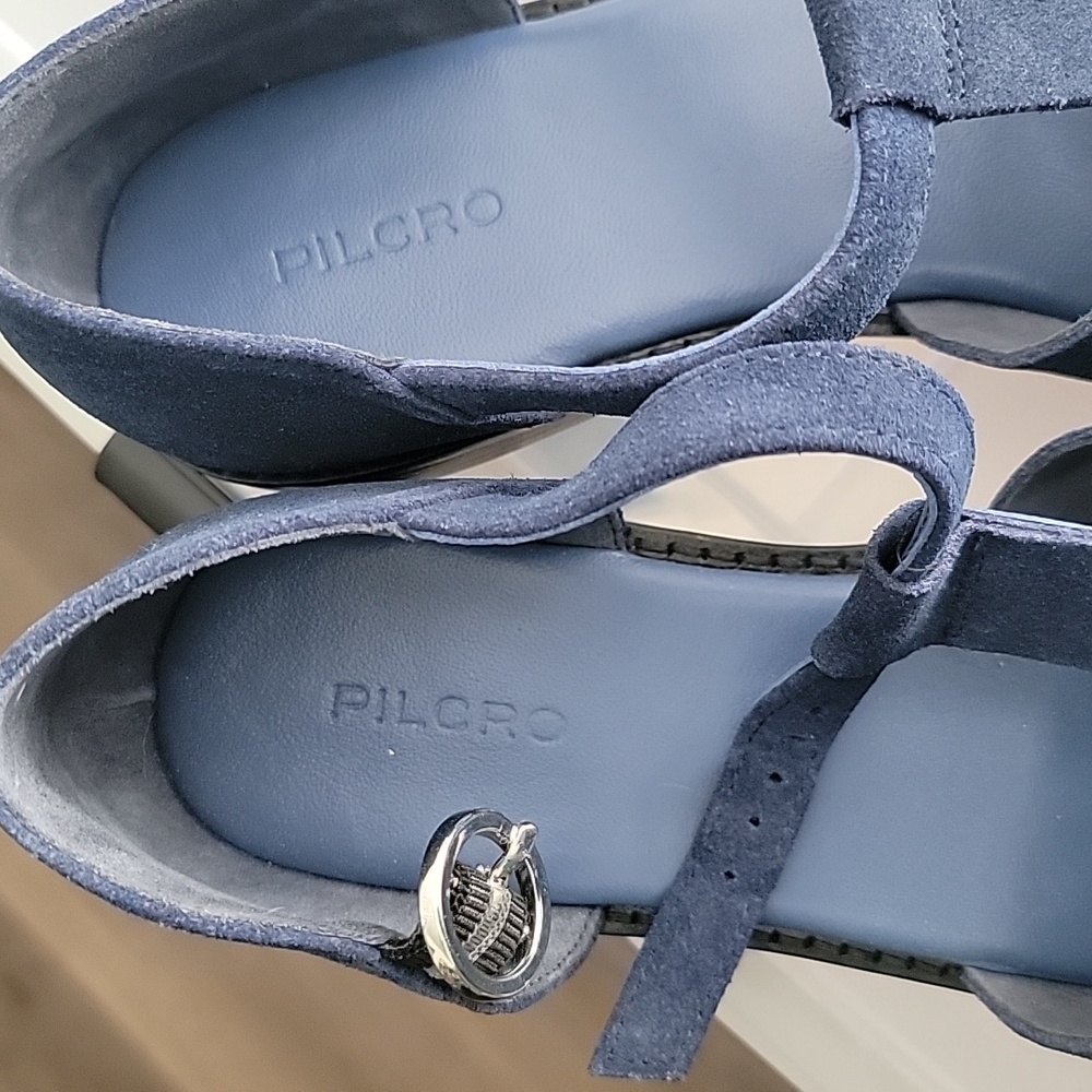 Fisherman Sandals by Pilcro - Picture 3 of 11